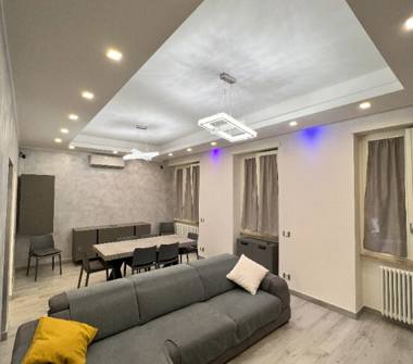 Quadrilocale in vendita a Terni, Frazione Centro città, Viale Guglielmo Oberdan 21