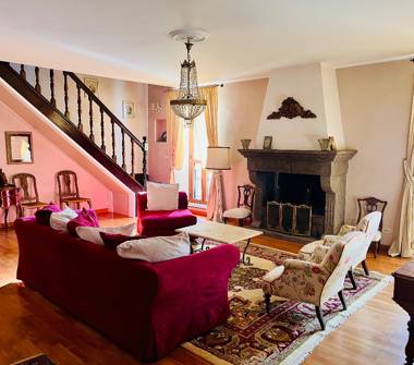 Attico in vendita a Sutri (Viterbo), Via Vittorio Veneto 33