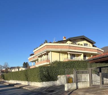 Trilocale in vendita a Cittiglio (Varese)