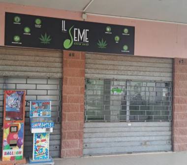 Negozio in affitto a Civita Castellana (Viterbo), Piazza Sandro Pertini 47/48