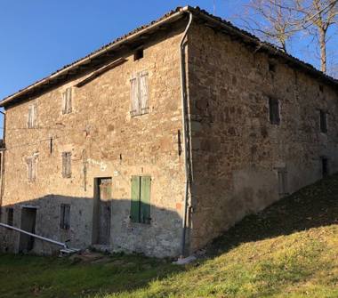 Rustico/Casale in vendita a Valsamoggia (Bologna), Via del segaticcio 2504