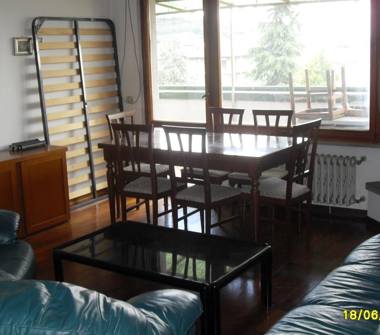 Palazzo/Stabile in vendita a Teramo (Teramo)