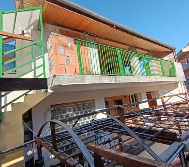 Palazzo/Stabile in vendita a Aci Catena, Frazione San Nicolò, Via San Nicolò 151