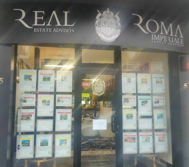 Negozio in vendita a Massa, Frazione Marina Di Massa, Via San Giovanni Battista la Salle 5