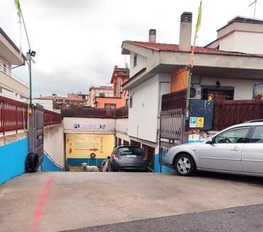 Garage/Auto silos in affitto a Ciampino (Roma), Via Fontana dei Monaci 9/a