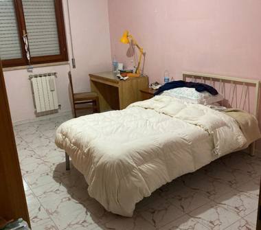 Affitto Stanza Singola a Latina, Frazione Centro città, Via Oslavia 58