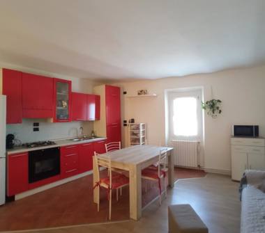 Quadrilocale in vendita a Cassolnovo (Pavia), Via Roma 137