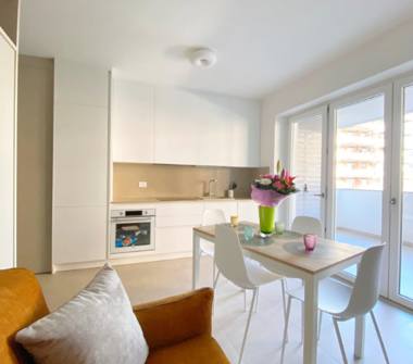 Monolocale in affitto a Roma, Zona Eur, Viale Cesare Pavese 100