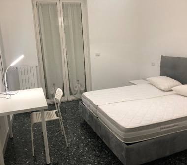 Affitto Stanza Posto letto a Bari, Zona Picone, Largo Ignazio Ciaia 1