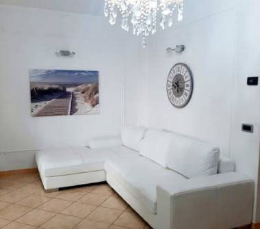 Casa indipendente in vendita a Stazzano (Alessandria), viale Vittoria 1 1