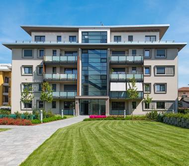 Appartamento in vendita a Como, Zona Albate