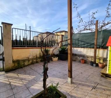 Appartamento in vendita a Pistoia (Pistoia)