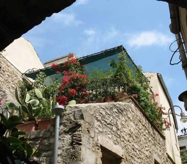 Casa indipendente in vendita a Modica (Ragusa)