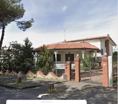 Villa in vendita a San Sebastiano al Vesuvio (Napoli), Via delle Liberta 34