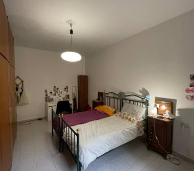 Palazzo/Stabile in affitto a Bologna, Zona Centro Storico, Via Capo di Lucca 13