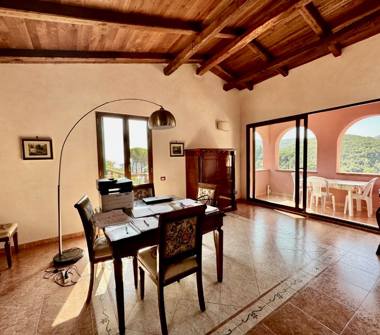 Villa in vendita a Rio (Livorno), Via Solana Alta 614