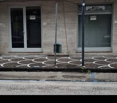 Negozio in vendita a Volla (Napoli), Via Rossi 170