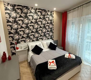 Affitto Appartamento Vacanze a Nettuno (Roma), Piazza Cavalieri Vittorio Veneto 18