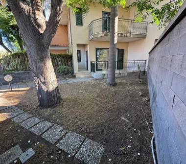 Villetta a schiera in vendita a Acireale (Catania), Via Capomulini 11