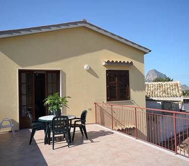 Affitto Appartamento Vacanze a San Vito Lo Capo, Frazione Castelluzzo