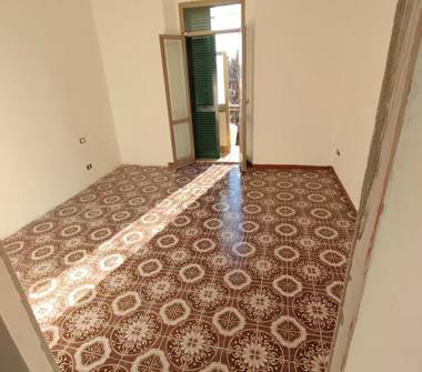 Palazzo/Stabile in vendita a Piombino (Livorno), Pisacane 100