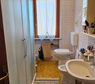 Appartamento in vendita a Vicenza, Zona Cattane