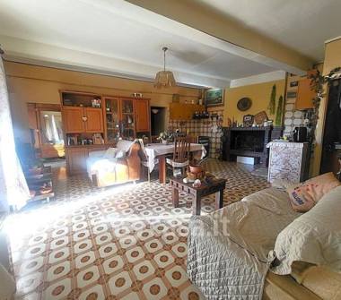 Quadrilocale in vendita a Fabrica di Roma, Frazione Parco Falisco, Via della Fontanella 53