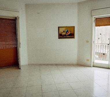 Quadrilocale in vendita a Aci Catena (Catania), Via Sicilia 21