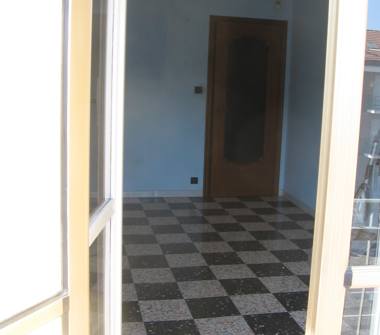 Trilocale in vendita a Torino, Zona Lucento