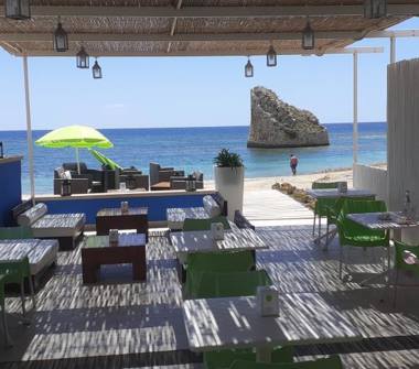 Affitto Casa Vacanze a Salve, Frazione Torre Pali, Via caracciolo 24