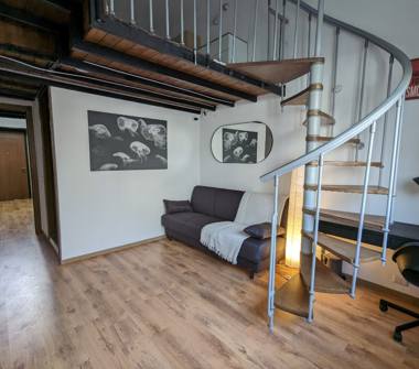 Bilocale in vendita a Milano, Zona San Siro, Via Daniele Ricciarelli 29