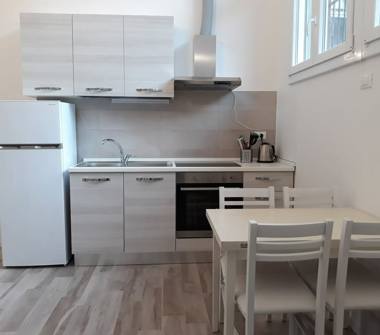 Monolocale in vendita a Bologna, Zona San Felice, Via Libero Battistelli 2