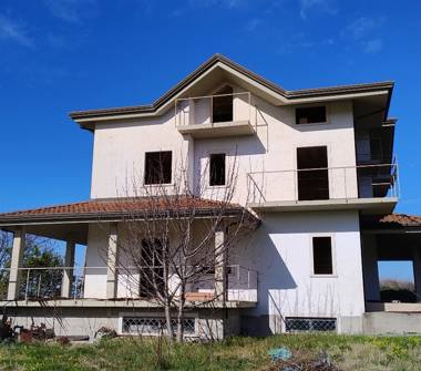 Casa indipendente in vendita a Albanella (Salerno)