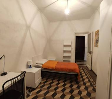 Trilocale in vendita a Torino, Zona Cenisia, Via Luigi Capriolo 47