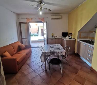 Monolocale in vendita a Santa Teresa Gallura (Sassari), via l'aquila 39