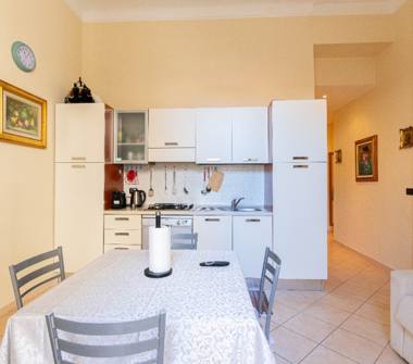 Affitto Appartamento Vacanze a Sanremo (Imperia), Via Giovanni Marsaglia 45