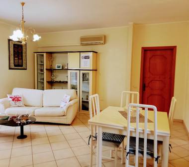 Affitto Appartamento Vacanze a Quartu Sant'Elena (Cagliari), Via Napoli 157