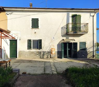 Casa indipendente in vendita a Masio, Frazione Abbazia, Via Oreste Piacenza 92