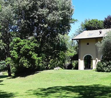 Villa in vendita a Besozzo (Varese)