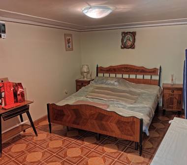 Casa indipendente in vendita a Nicosia (Enna), Via Belviso 22