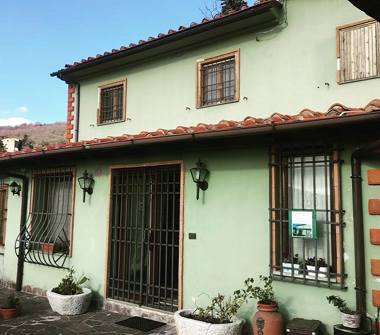 Casa indipendente in affitto a Vaiano (Prato), Via La Lastruccia 4