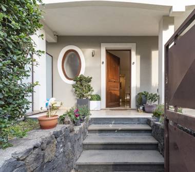 Villa in vendita a Santa Venerina, Frazione Linera, Via Provinciale 209