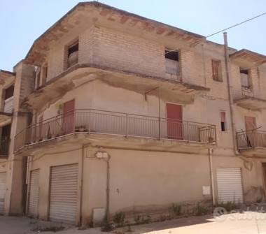 Palazzo/Stabile in vendita a Licata (Agrigento)