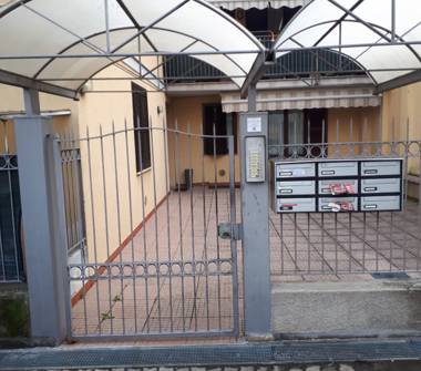 Bilocale in affitto a Venegono Inferiore (Varese), Via Trieste 1