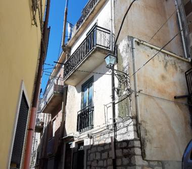 Casa indipendente in vendita a Cammarata (Agrigento), Via Russotto 28