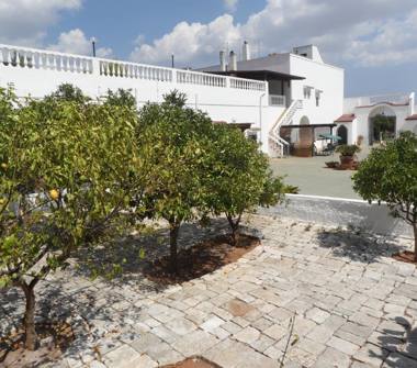 Affitto Rustico/Casale Vacanze a San Vito dei Normanni (Brindisi)