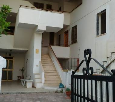 Mansarda in vendita a Mandatoriccio, Frazione Marina Di Mandatoriccio, Strada Statale 106 Jonica 54