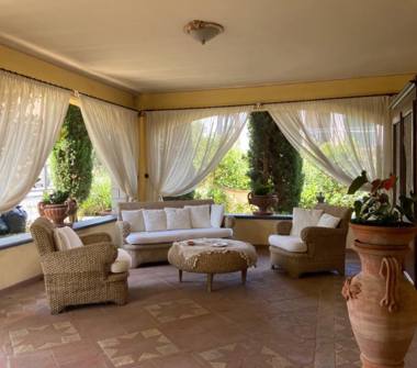 Villa in vendita a Santa Croce sull'Arno (Pisa), Via Piero Gobetti 9