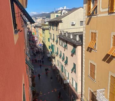 Appartamento in vendita a Genova, Zona Sestri Ponente