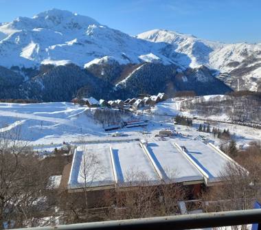 Monolocale in vendita a Frabosa Sottana, Frazione Prato Nevoso, Via Galassia 20